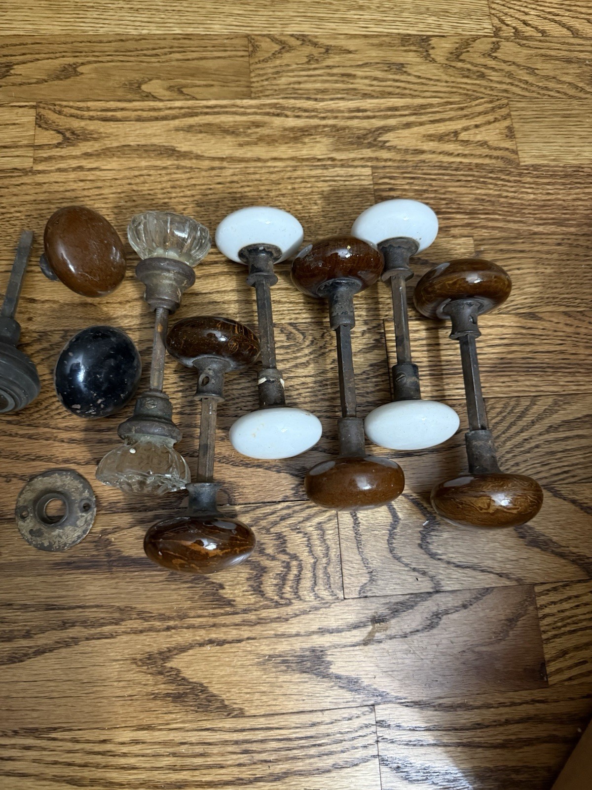 Picture 1 of 8