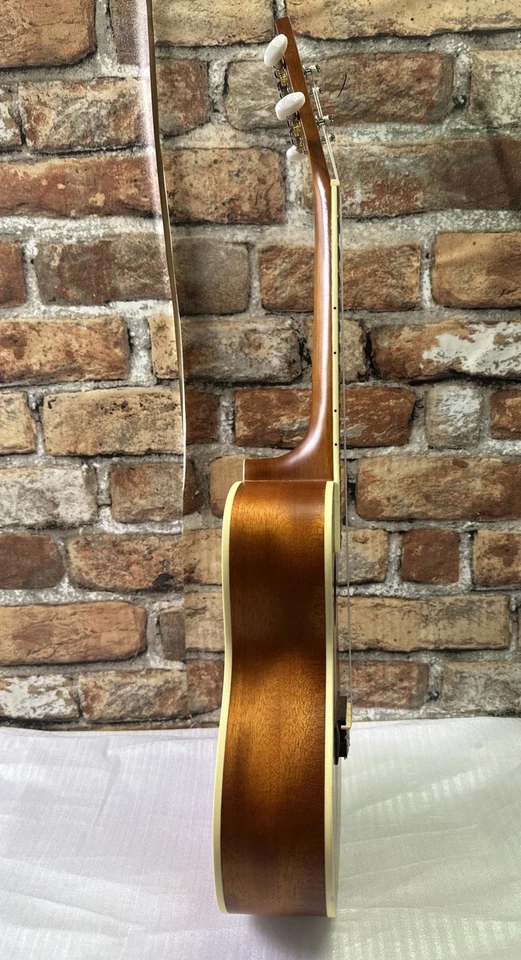 Ukelele de concierto Córdoba 15 cm - Caoba Foto 3 de 4