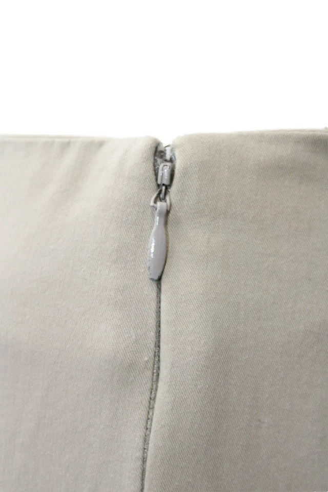 Pantalones de vestir ajustados de tiro medio con cremallera de algodón beige talla 4 Leggiadro para mujer Foto 4 de 4