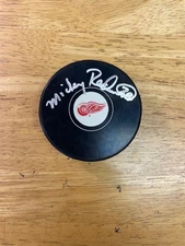 Mickey Redmond Autographed Signed Detroit Red Wings Puck COA