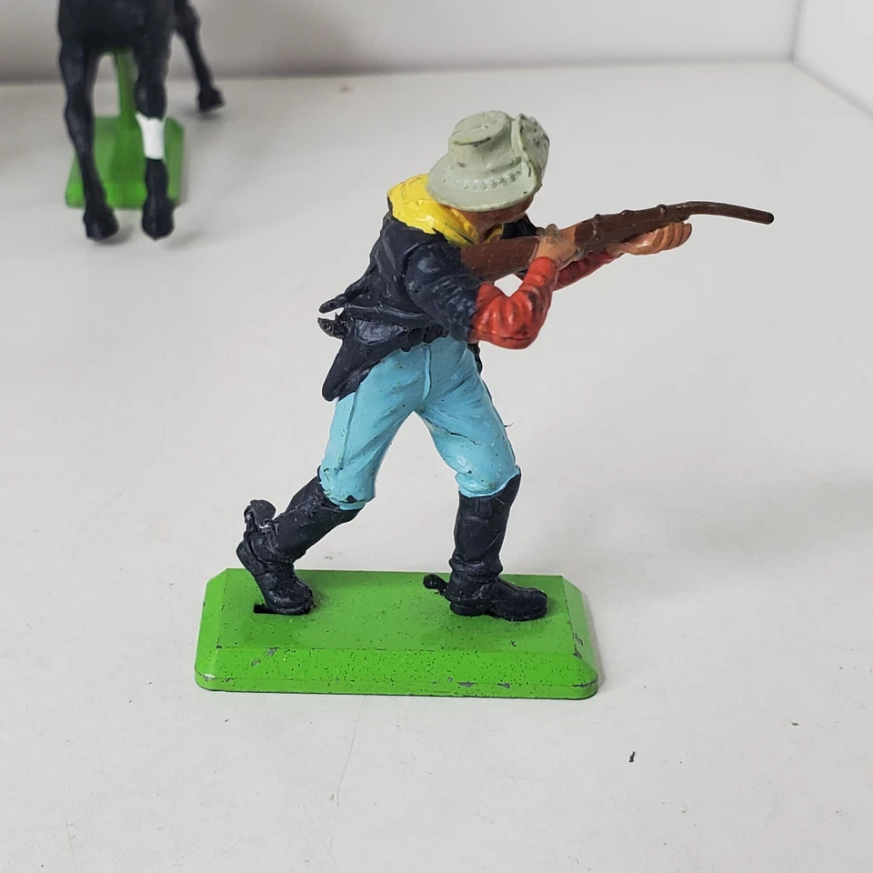 Lote de 11 figuras de soldados montadas vintage de caballería de los Estados Unidos detalle de Gran Bretaña Foto 2 de 4