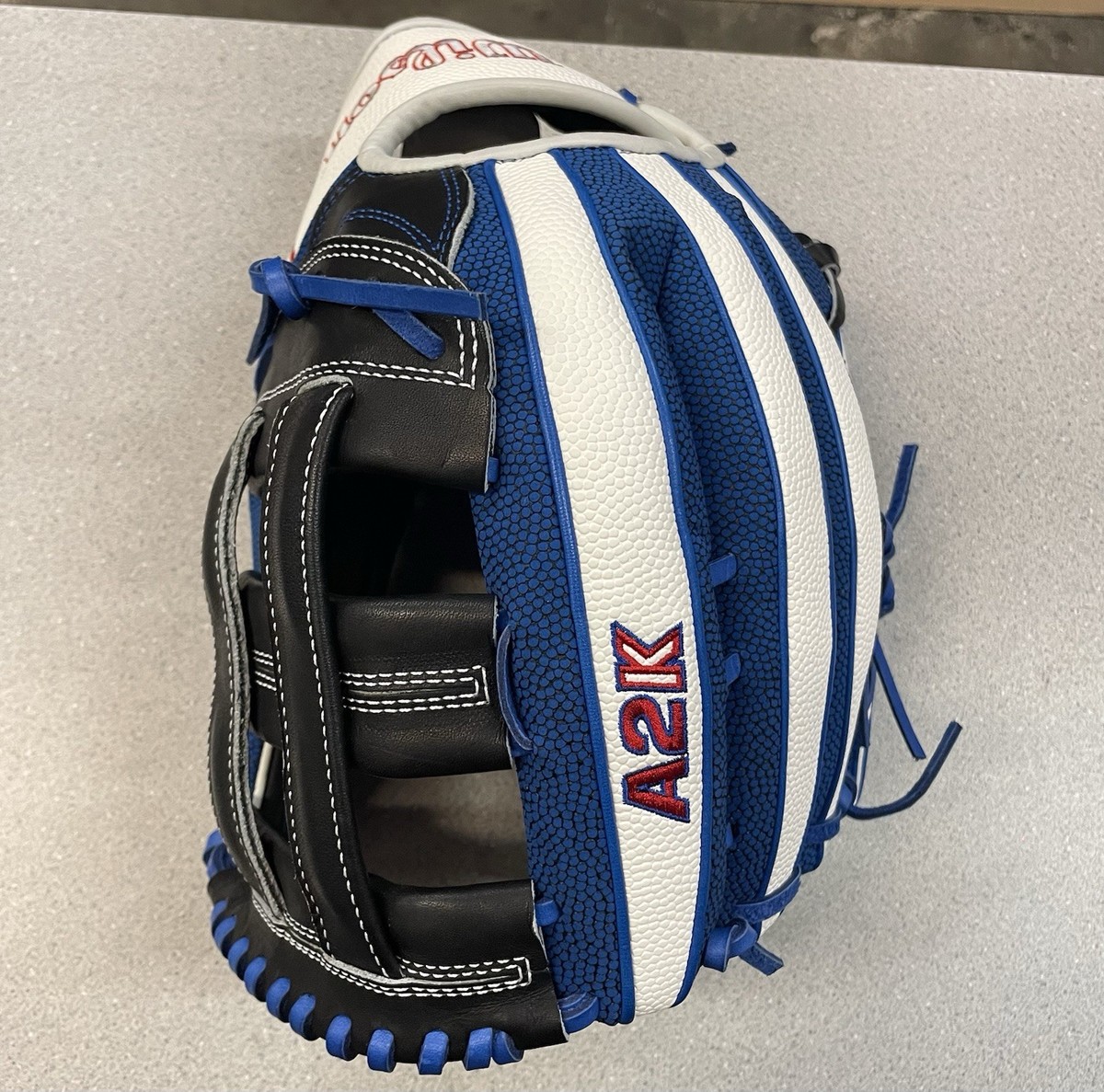 ●MOOKIE Mookie Betts 2023 Topps Chrome #150 SP Variation (Wearing Beanie