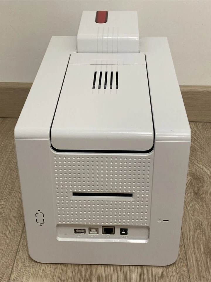 Evolis Primacy ID Card Printer Working Perfectly.Only 8032 total printed panels - Image 4 of 4