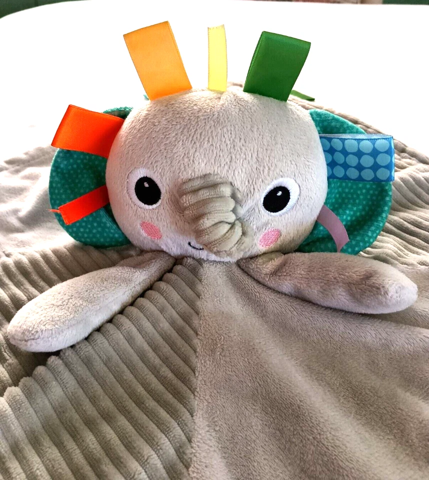 MANTA DE SEGURIDAD TAGGIES BRIGHT STARTS GRIS ELEFANTE BEBÉ LOVEY TOY Foto 2 de 3