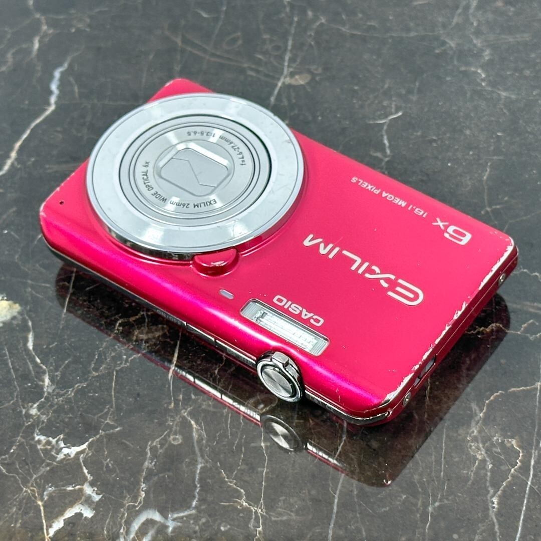 CASIO EXILIM EX-ZS26 16.1 MP Compact Digital Camera Red Used CASIO EXILIM EX-ZS26 16.1 MP Compact Digital Camera Red Used