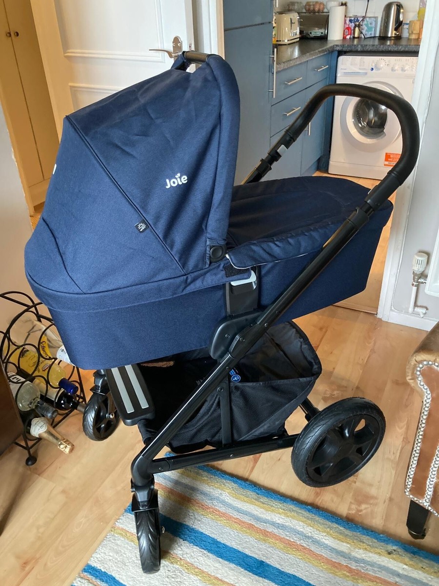 joie chrome dlx travel system UK