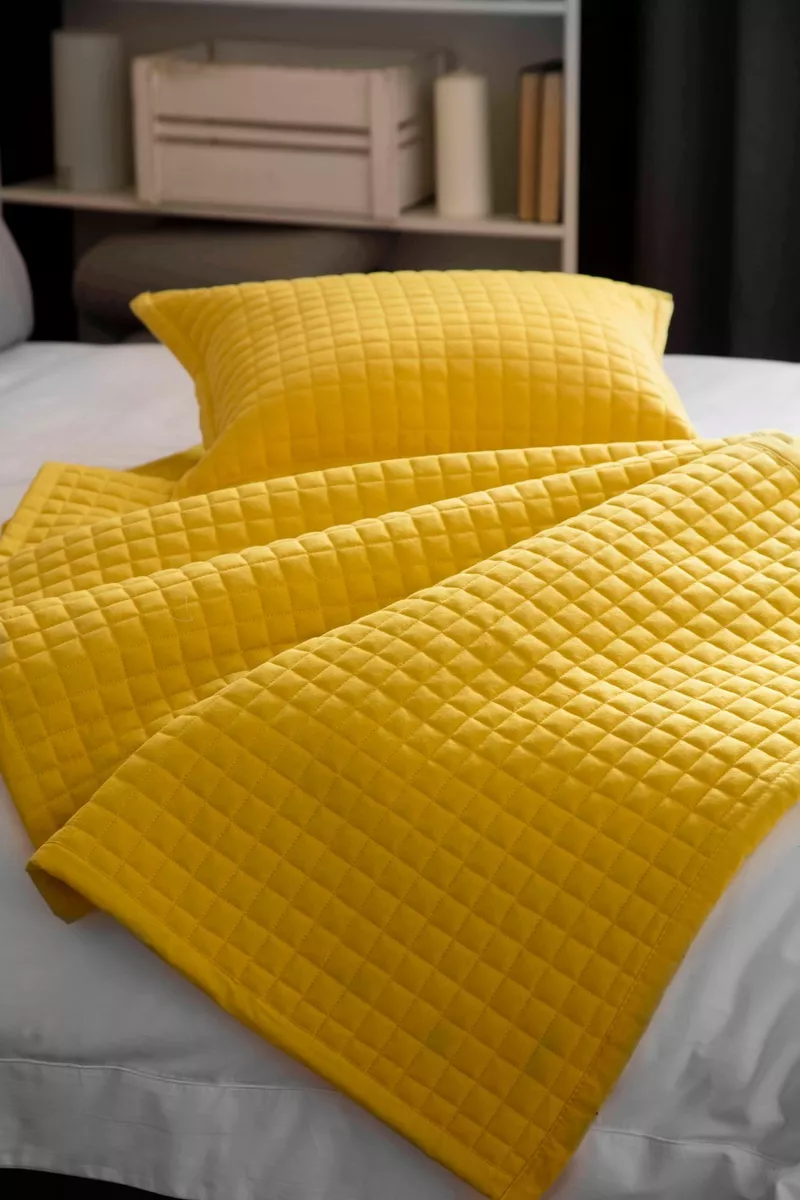 Yellow cheap quilted bedspread