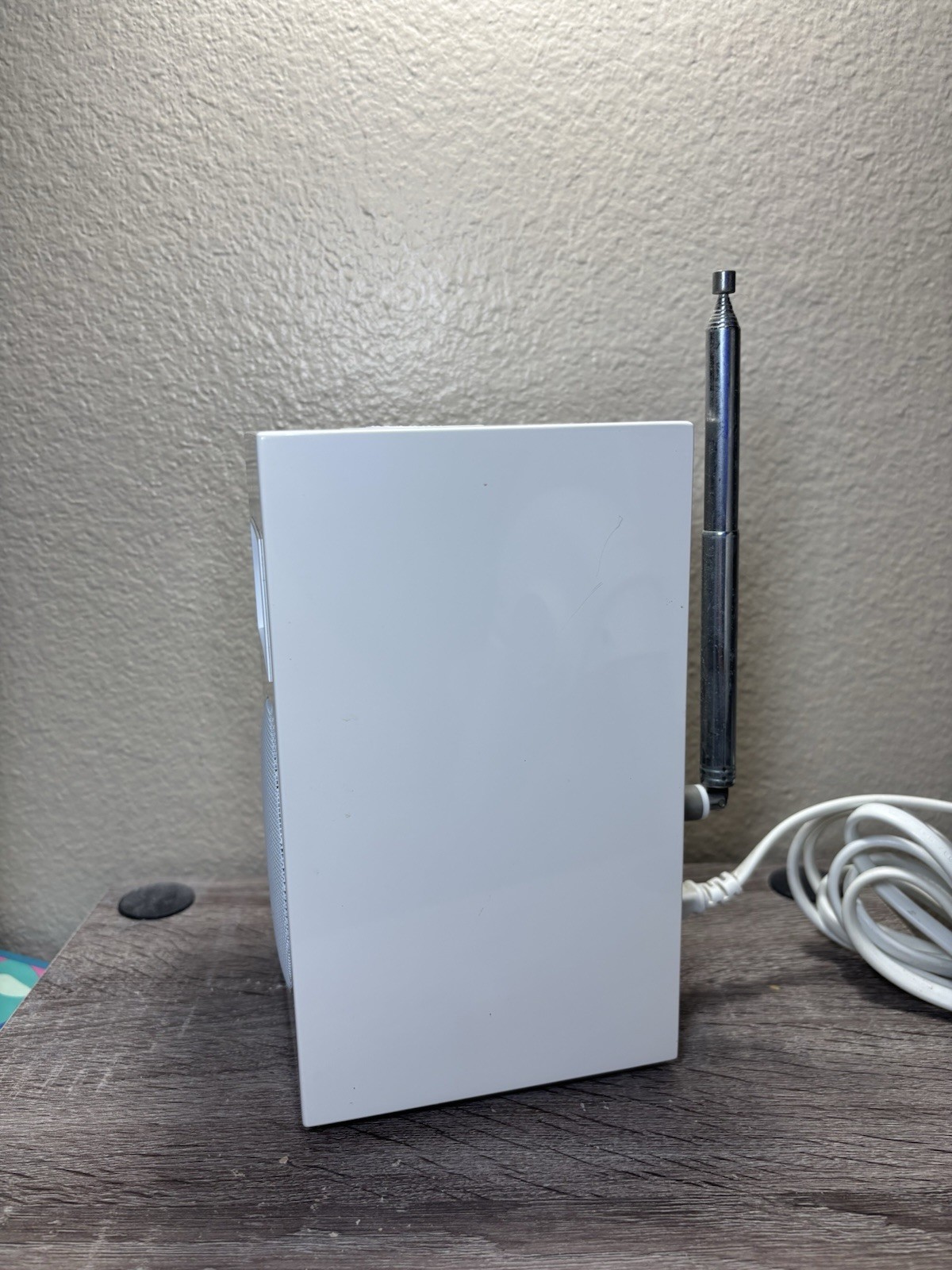 Tivoli Audio Model 10 AM/FM Clock Radio  Tested No Remote