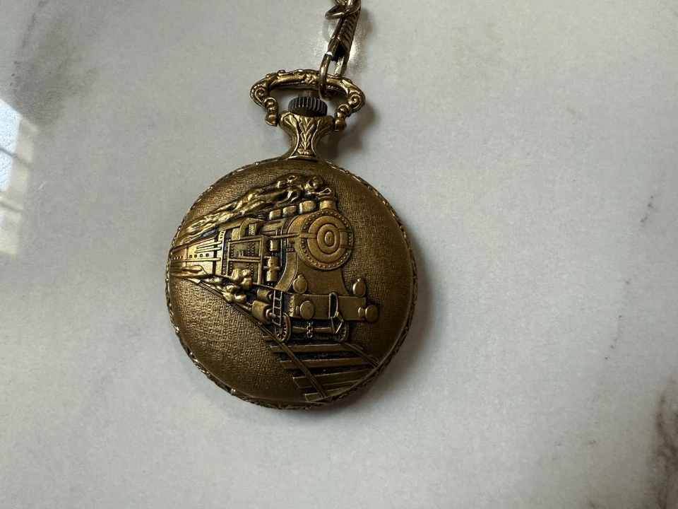 Reloj de Bolsillo Majestron Cuarzo Cadena y Navaja de Bolsillo Diseño Tren - en Caja + Certificado de Autenticidad Foto 4 de 4