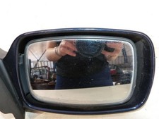 Retroviseur droit (ou coque) Ford ESCORT