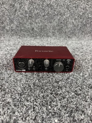 Focusrite Scarlett Solo USB-C Audio Interface 2-Channel XLR Direct Monitor