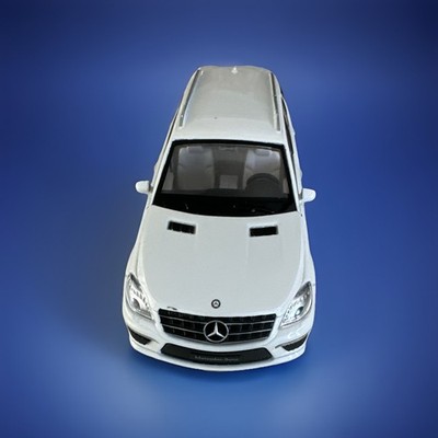 1:32 Resin car model Mercedes Benz ML63 AMG SUV 2019 White/Black