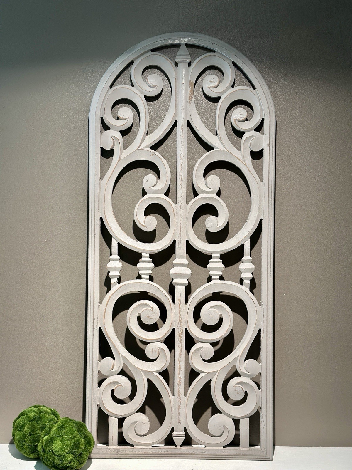 Handcarved Wood Arched/Scrolled Design Distressed Gray Wall Decor/Panel India