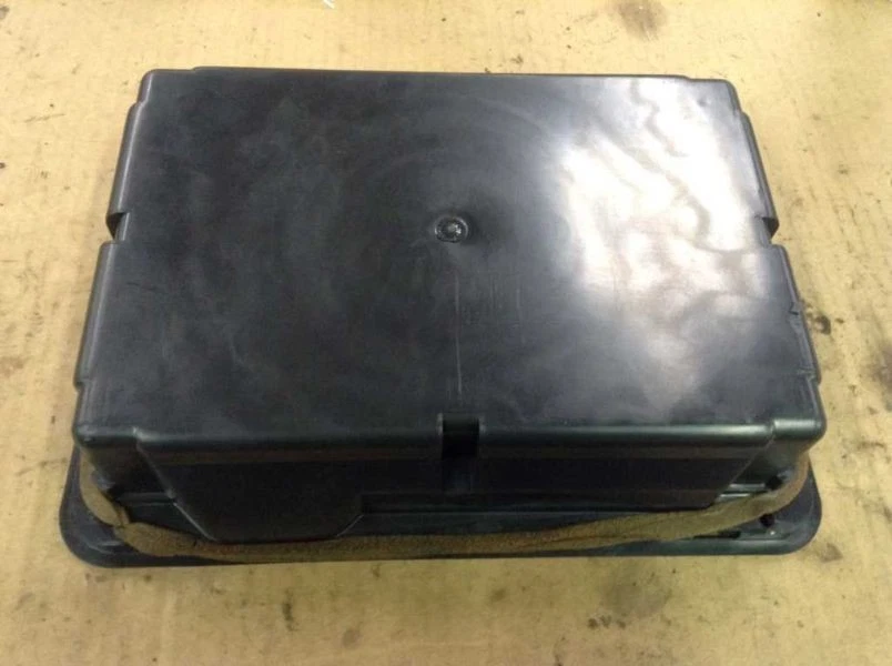 Rear Storage Box Tray Fits 80 81 82 83 84 85 Mercedes Benz 300D 300CD 300TD - Image 3 of 4