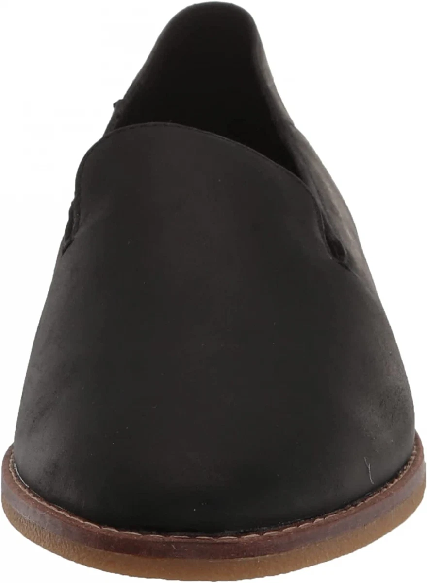 Sperry seaport store levy flat