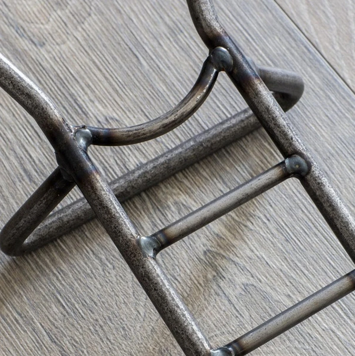 Metal top boot remover