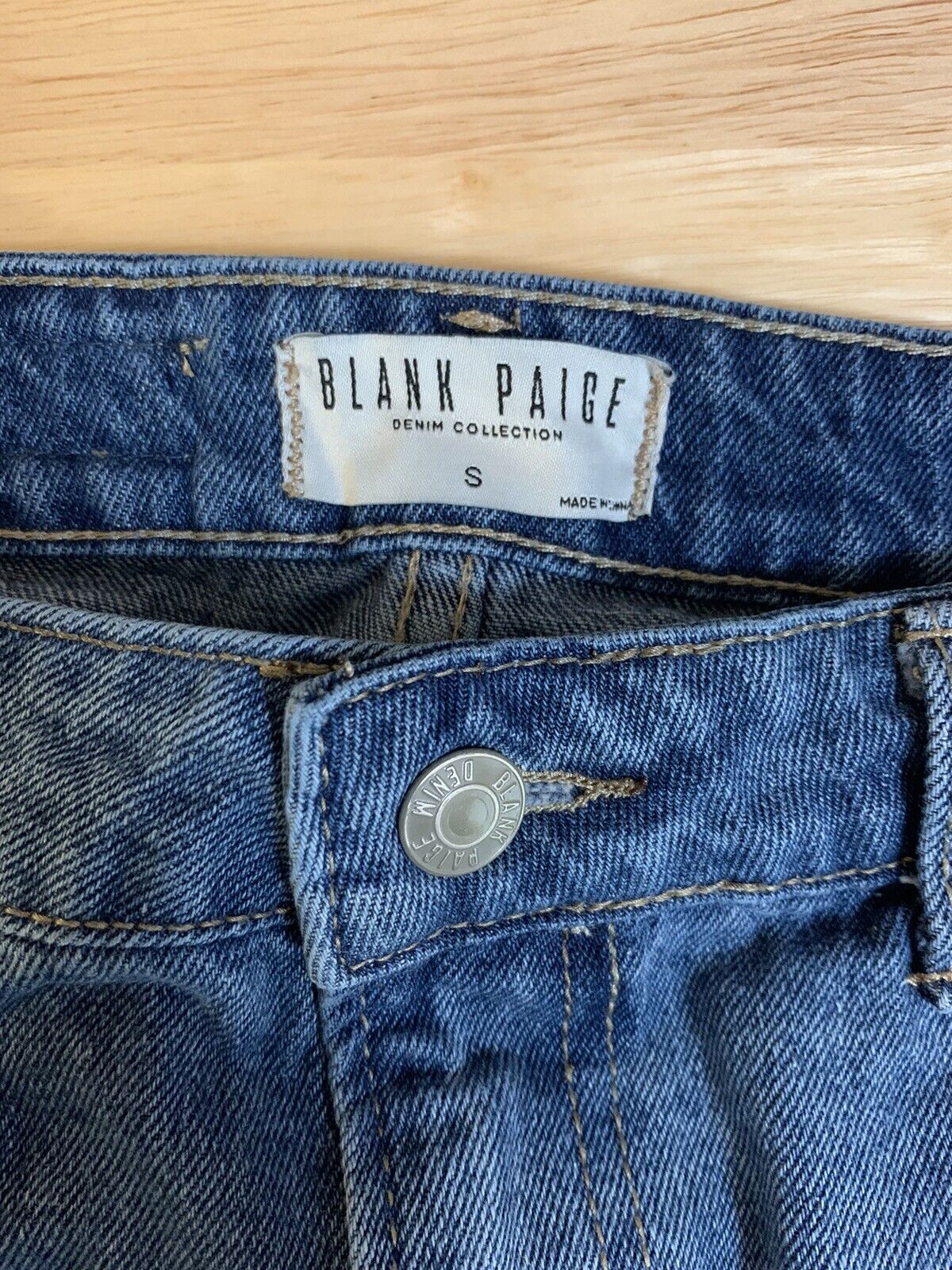 Blank Paige Women's Size Small Denim Raw Hem Jean… - image 4
