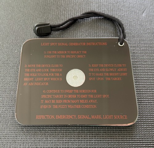 Espejo de señal de emergencia de vidrio Tru-Spec 4" x 5" con funda de nailon - Imagen 3 de 5