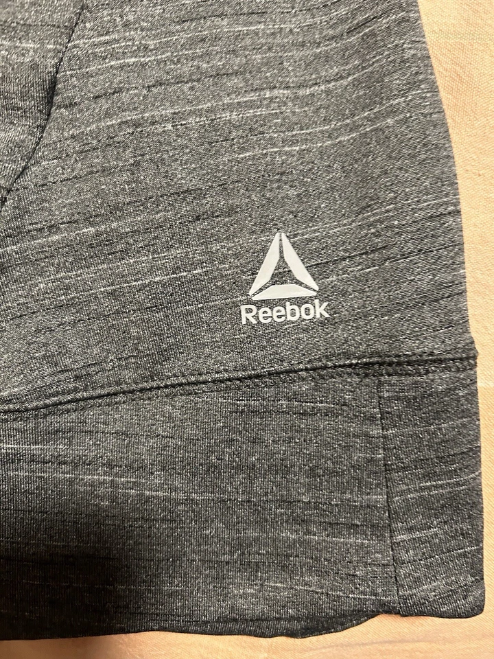 Reebok Cuarto Cremallera Mujer Jersey Talla M Agujeros para el Pulgar, Dobladillo Cónico, Chaqueta Gris Foto 2 de 4