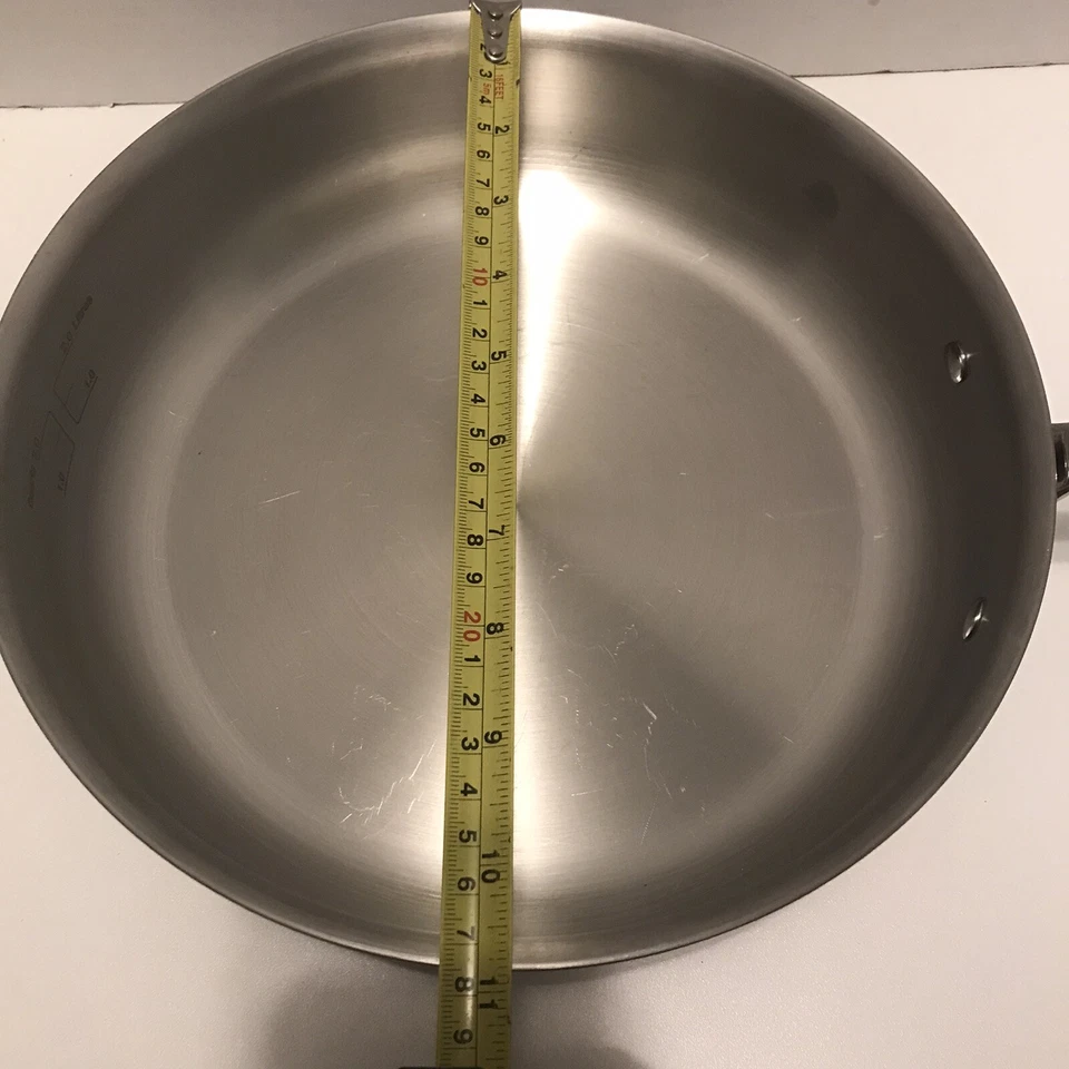 BREVILLE Thermal Pro Clad КАСТРЮЛЯ ИЗ НЕРЖАВЕЮЩЕЙ СТАЛИ с Крышкой, 3,5 КВАРТЫ - Изображение 3 из 4