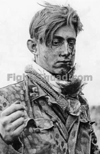 WW2 Picture Photo 1944 Wounded German soldier Panzer Div Hitlerjugen 3238