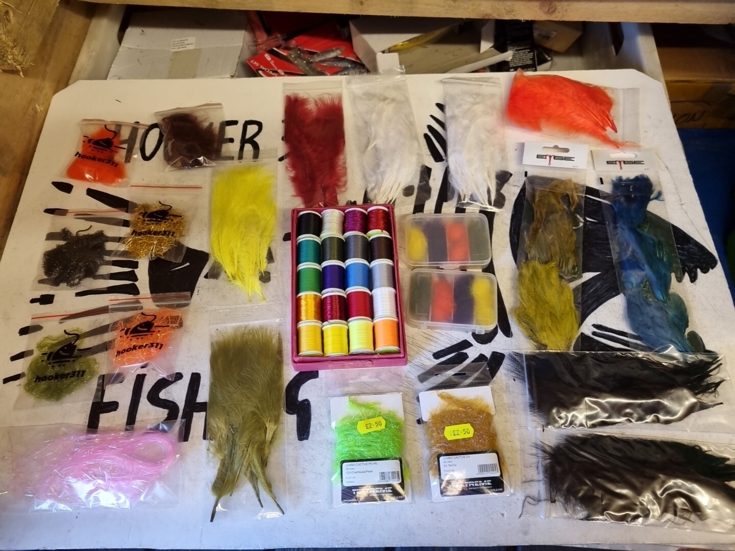 JOBLOT FLY TYING MATERIALS THREADS FLOSS TINSEL DUBBING FRITZ MARABOU