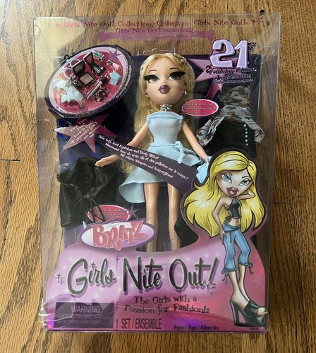 BRATZ - NIÑAS NITE OUT - CLOE - 21º CUMPLEAÑOS - 2022 - Nuevo - Caja dañada - Imagen 6 de 8