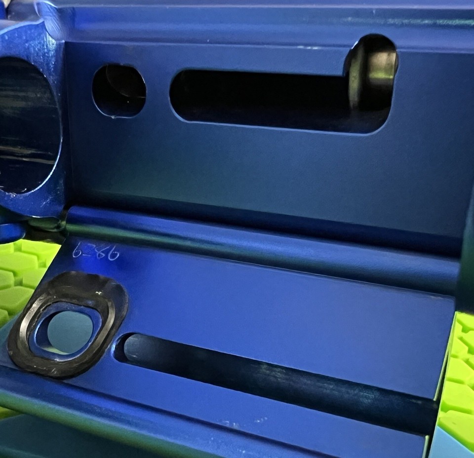 WDP ANGEL A4 FLY PAINTBALL MARKER + 9V BOARD + CLAMPING FEEDNECK + CP