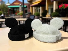 Tokyo Disney Resort Mickey Mouse Black & White Boa Cap Fluffy Hat Japan Limited