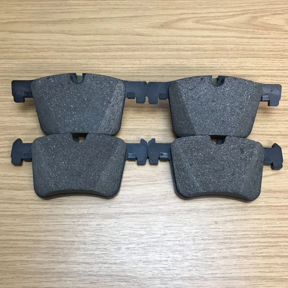 GENUINE BMW F22, F23, F34, F36 LCI etc, Brake Pads Kit 34106859181. FRONT  32D - Image 4 of 4