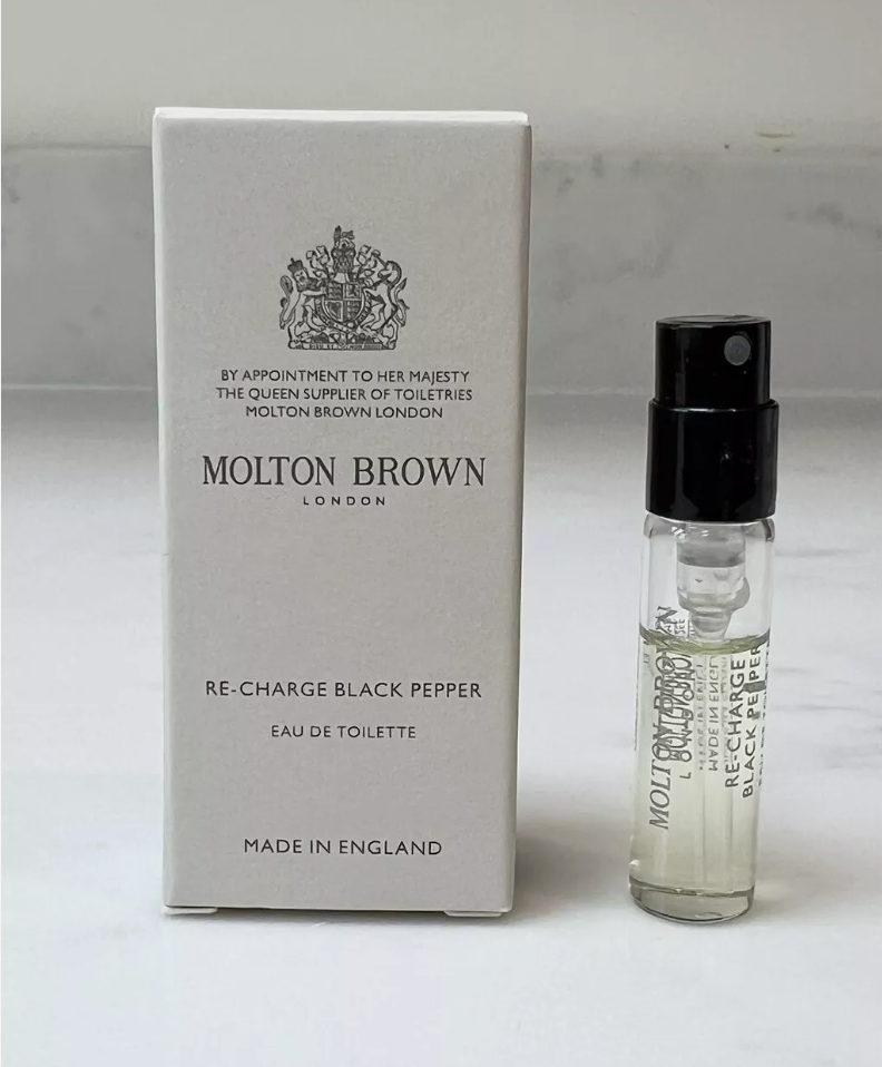 x Molton Brown Re-charge Black Pepper Perfume Travel size