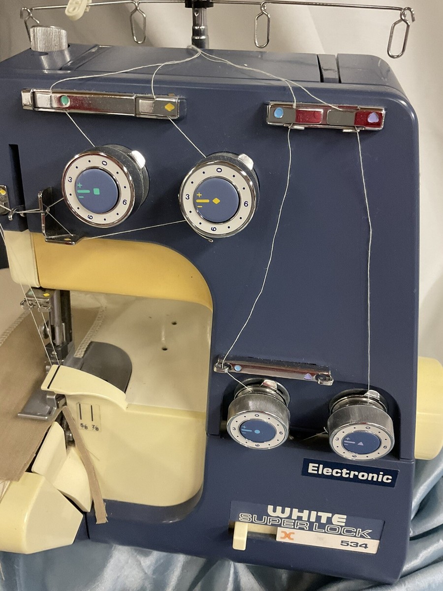 TESTED White Superlock 534 W-H Serger/Sewing Machine w/ Foot