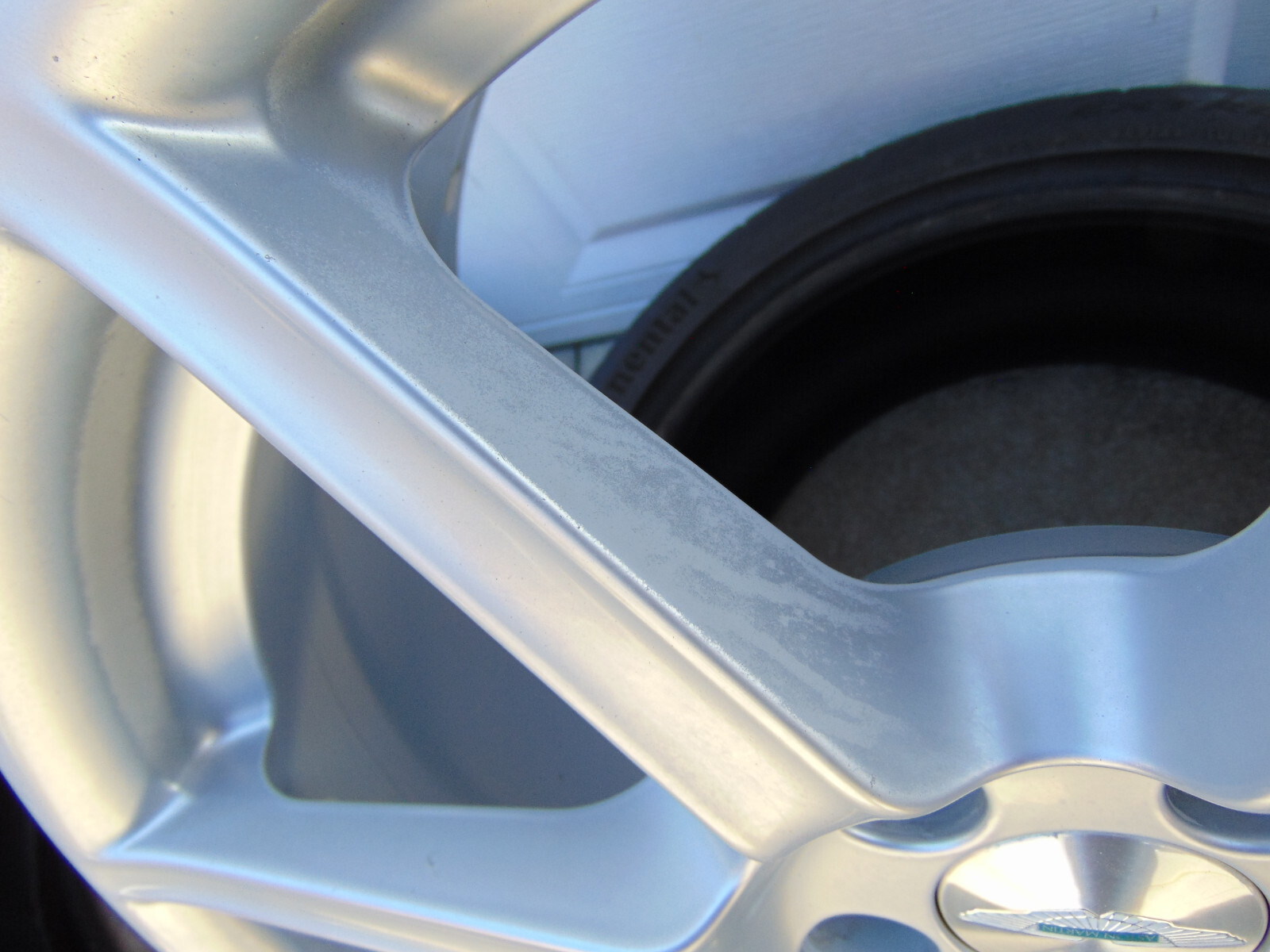 1 USED Silver OEM Aston Martin Vantage 19X9.5 REAR Rim TPMS 6G33-1007 FREE SHIP