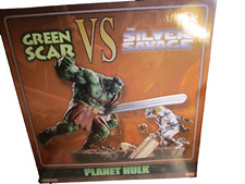 Sideshow EXCLUSIVE Planet Hulk Green Scar vs Silver Surfer Savage Statue