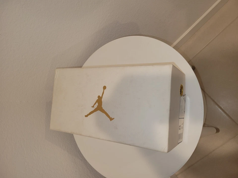 Talla 9 - Jordan Hydro 5 Pinnacle Bronze 2016 Foto 2 de 4