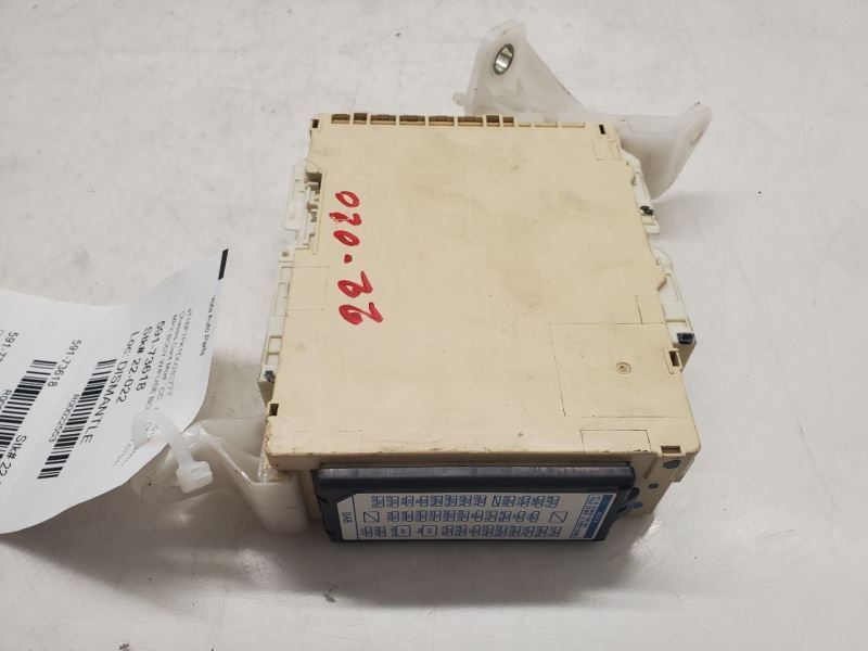 Toyota Camry, Chassis Multiplex Body W/Fuse Box Control Module,13