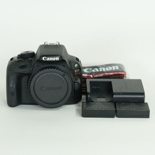 Canon EOS Kiss X7 456875