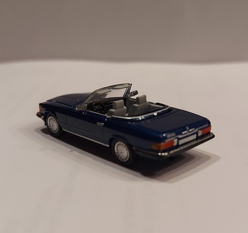 PCX 870483 Mercedes-Benz SL (R107) Cabrio offen Dunkelblau-Metallic BJ 1985 OVP - Bild 2 von 3