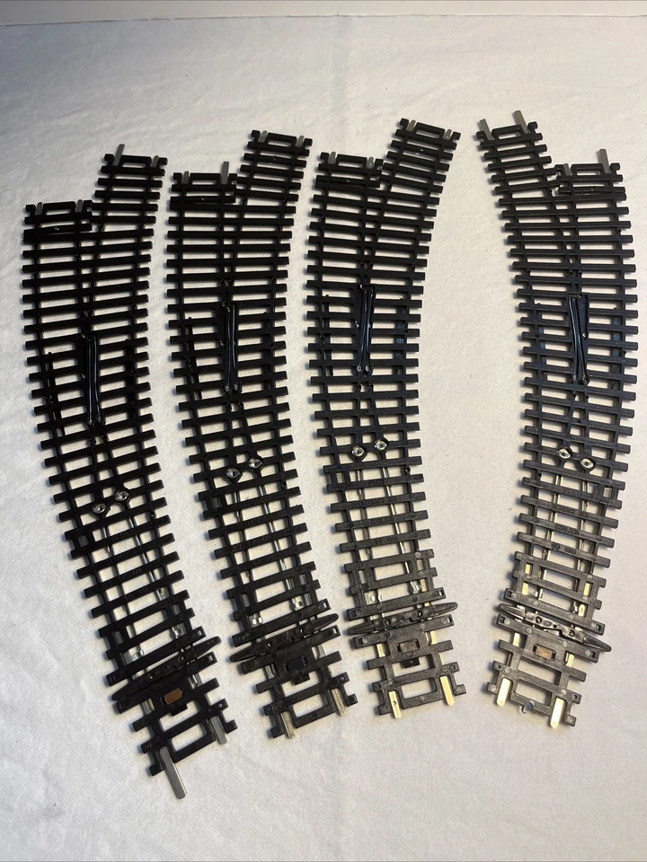 4 Peco Setrack ST-245 Curved Turnouts - Image 2 of 4
