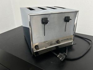 Vintage Toastmaster Hostess Toaster 4 Slice Automatic Model D111 1960s Working
