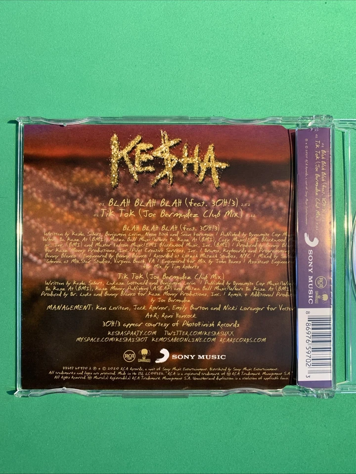 KESHA - Blah Blah Blah [FT. 3oh!3] (CD, 2010) 2 TRK IMPORT Single *VERY RARE* NM Foto 2 de 4