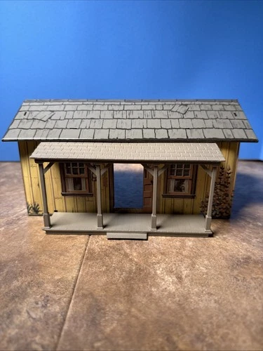 VINTAGE MARX JOHNNY RINGO TIN LITHO  WESTERN RANCH HOUSE