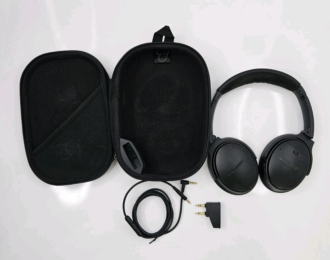 Bose QuietComfort 35 Wireless Bluetooth Noise Cancelling