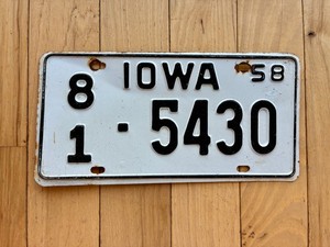 1958 Iowa License Plate