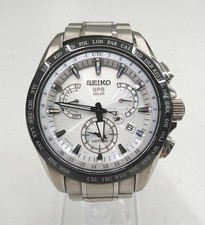 Seiko Solar Analog Uhr 8X53-0AB0-2 gebraucht