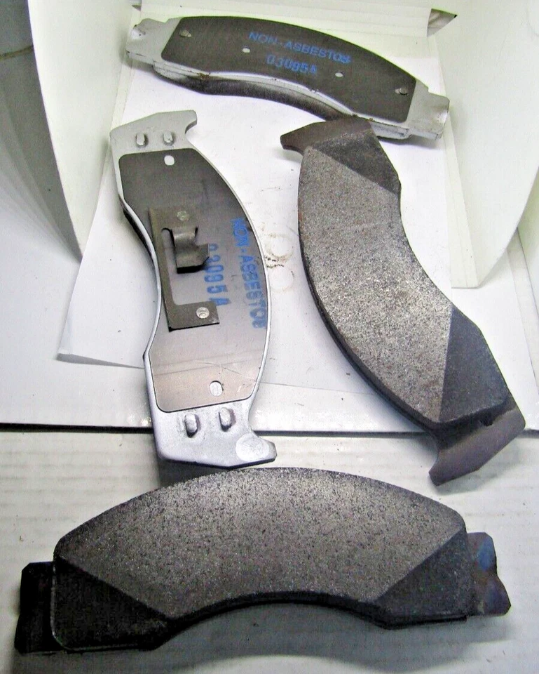 PASTILLAS DE FRENO MD411 para camioneta Ford 1996-07 F450 F500 F5500 E450 de servicio Foto 4 de 4