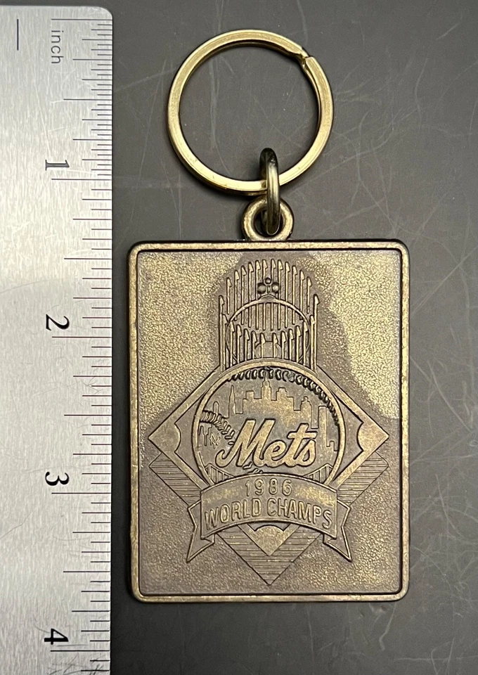 1986 New York Mets World Series Baseball Champion Sony Metal Keychain - New - Image 3 of 4