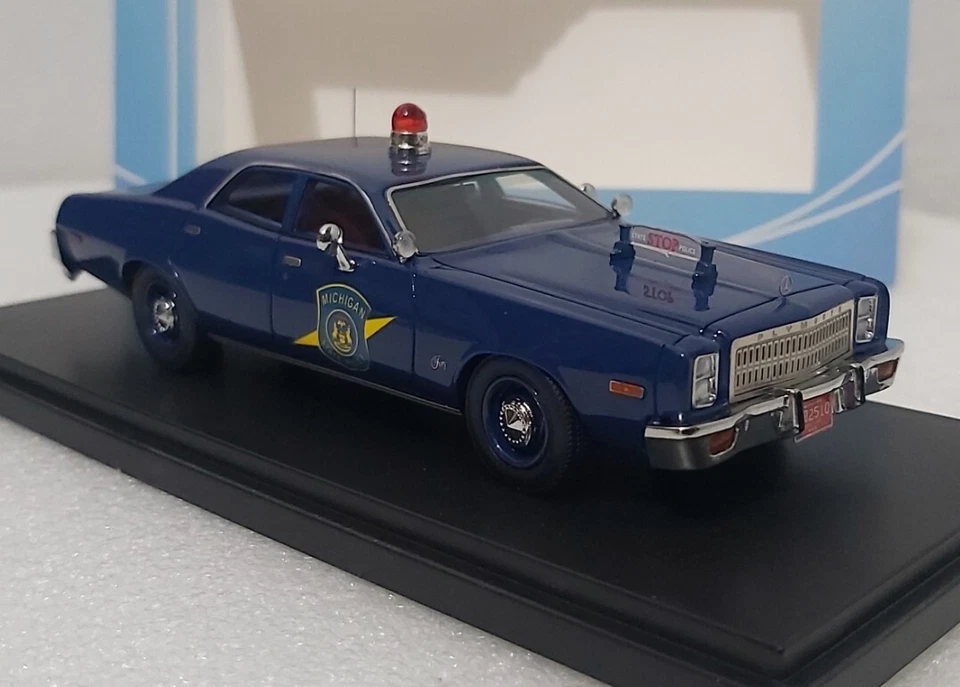 WOW Plymouth Fury Michigan State Police 1977 1:43 Neo 46451 EXTREMLELY RARE!! - Image 3 of 4