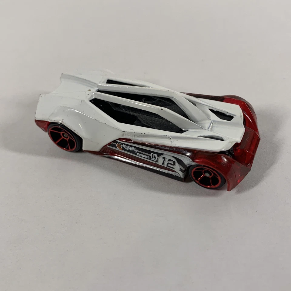 Лот товаров Mattel Hot Wheels из 6 игрушечных автомобилей: 3 Split Vision, 2 Lotus и Symbolic! 3+ - Изображение 2 из 4