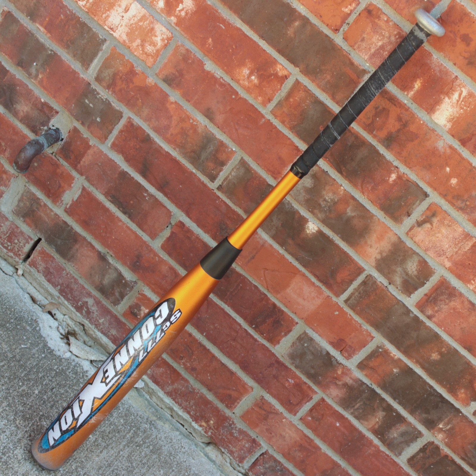 Batte De Softball Easton ZCore ST7-Z SC777 Connexion - 34 Pouces, 30 Oz, Diamètre 2 1/4, Or